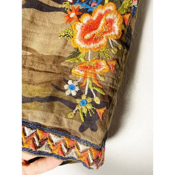 Johnny Was Women's Burken Linen Shorts Camouflauge Floral Embroidery Drawstring - Picture 6 of 8